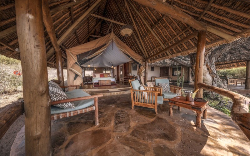 Tortilis Camp